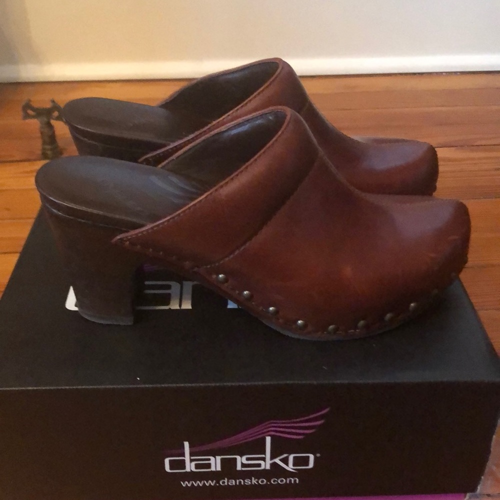 Dansko Rae Clog - Picture 2 of 7